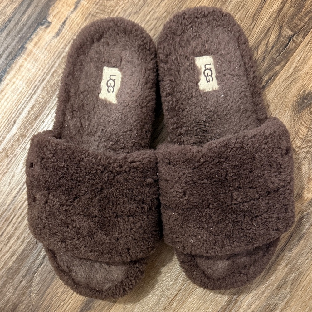 UGG Chocolate Brown Sherling Plush Slides Size 8 Cozette - Picture 3 of 7